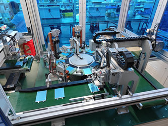 Shenzhen Longhehui Electronic Co., Limited 製造者の生産ライン